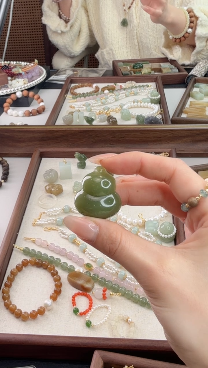 香榧木吊坠U***R青黄葫芦