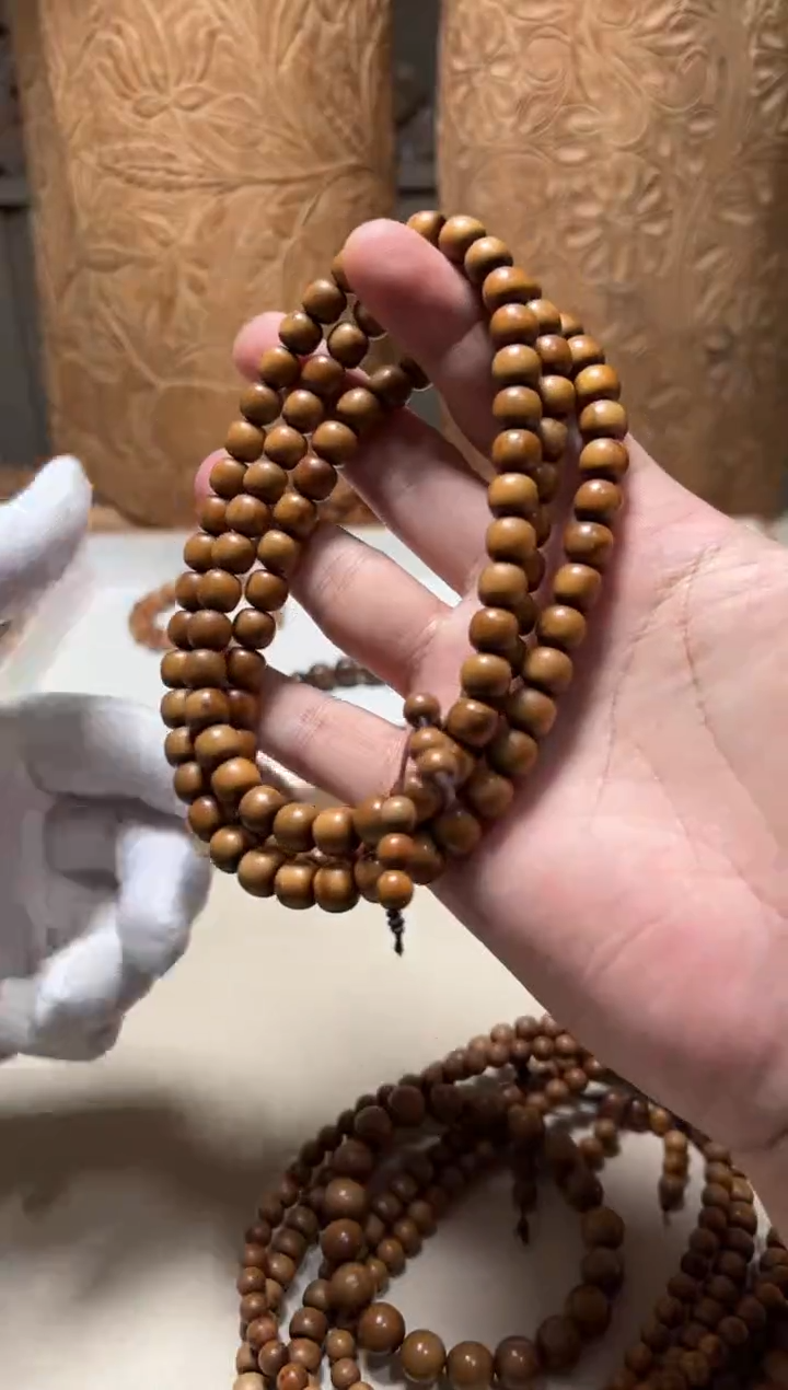 【闪购商品】檀香木手串/手链老山檀香8/9/108顺纹黑肉瑕疵福利