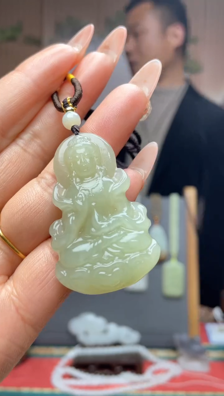 【闪购商品】和田玉颈饰未镶嵌一