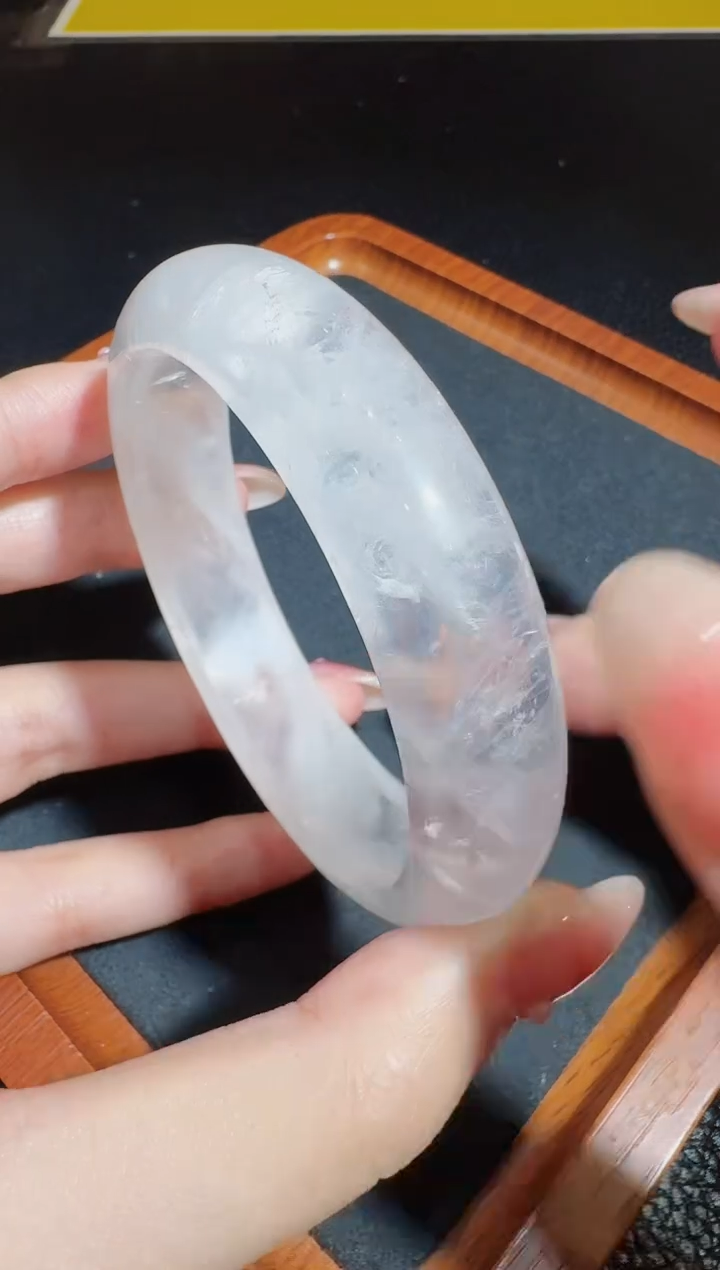 【闪购商品】水晶手镯未镶嵌发一件