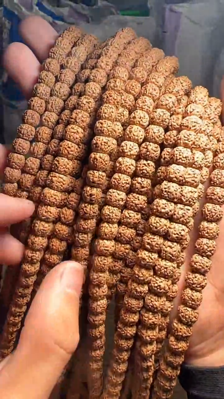 金刚菩提手串超头龙切黄点龙108-8mm