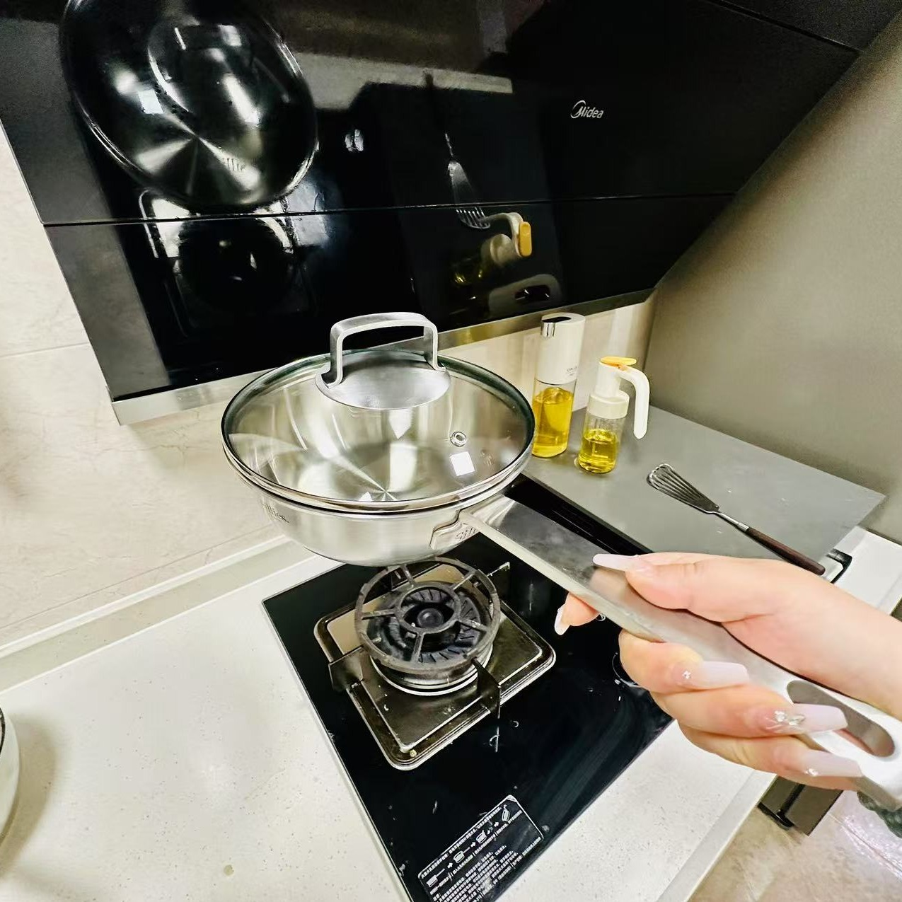 希力20口径7层钢小炒锅 20cm✖️7cm 底15cm 把20cm 重约1.65公斤