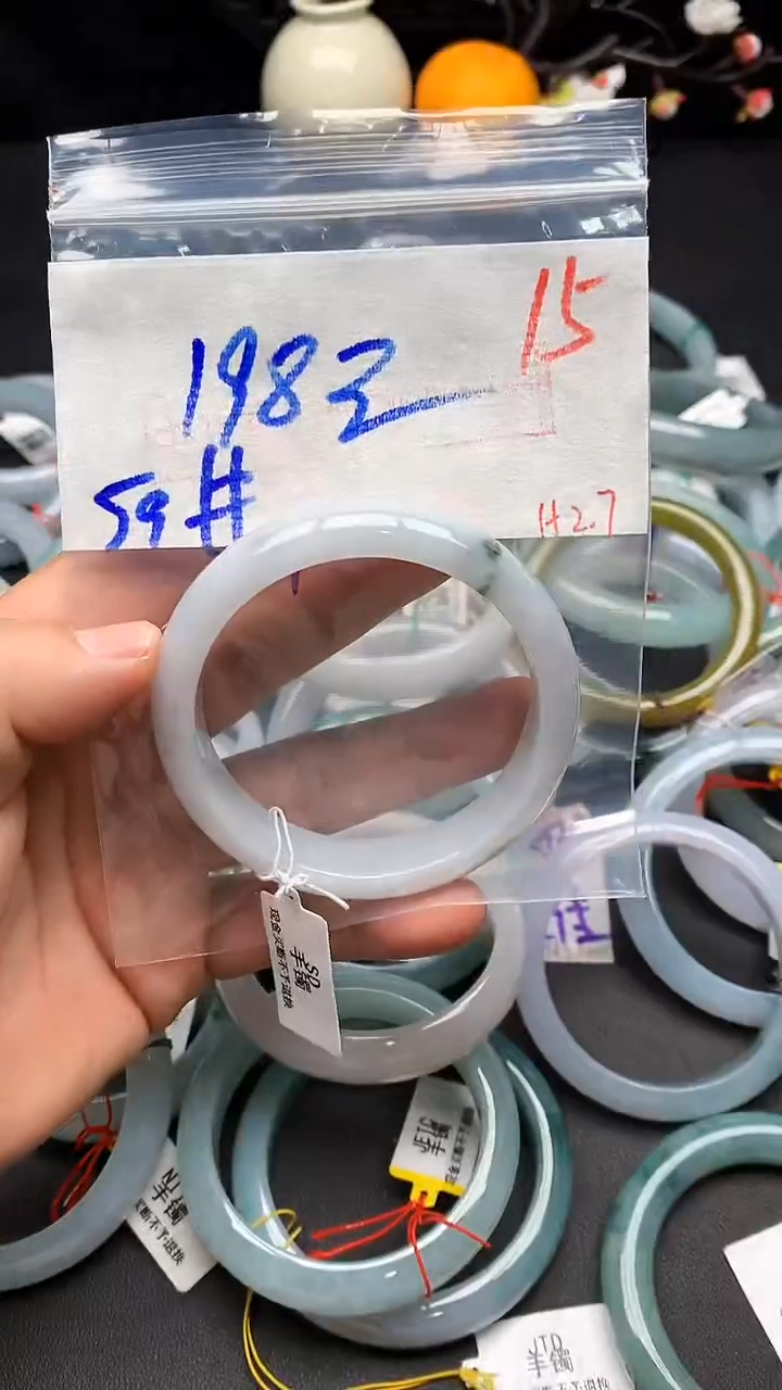 【闪购商品】定制翡翠未镶嵌毛货需精细抛光+多样性发货拍一发一