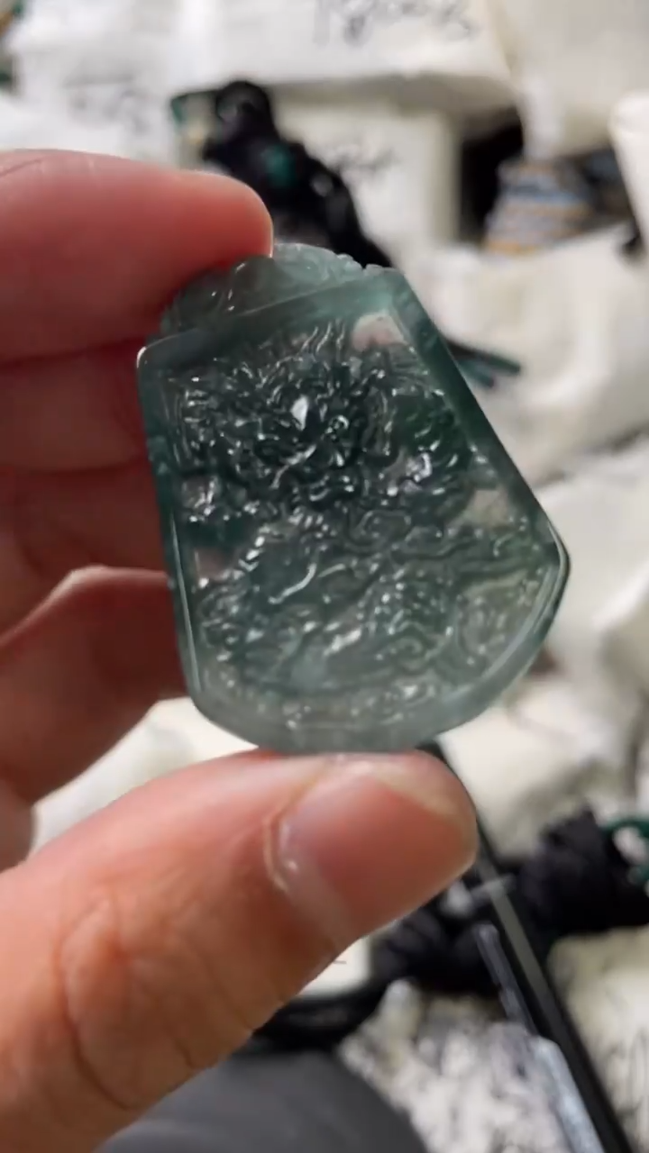 颈饰未镶嵌翡翠8