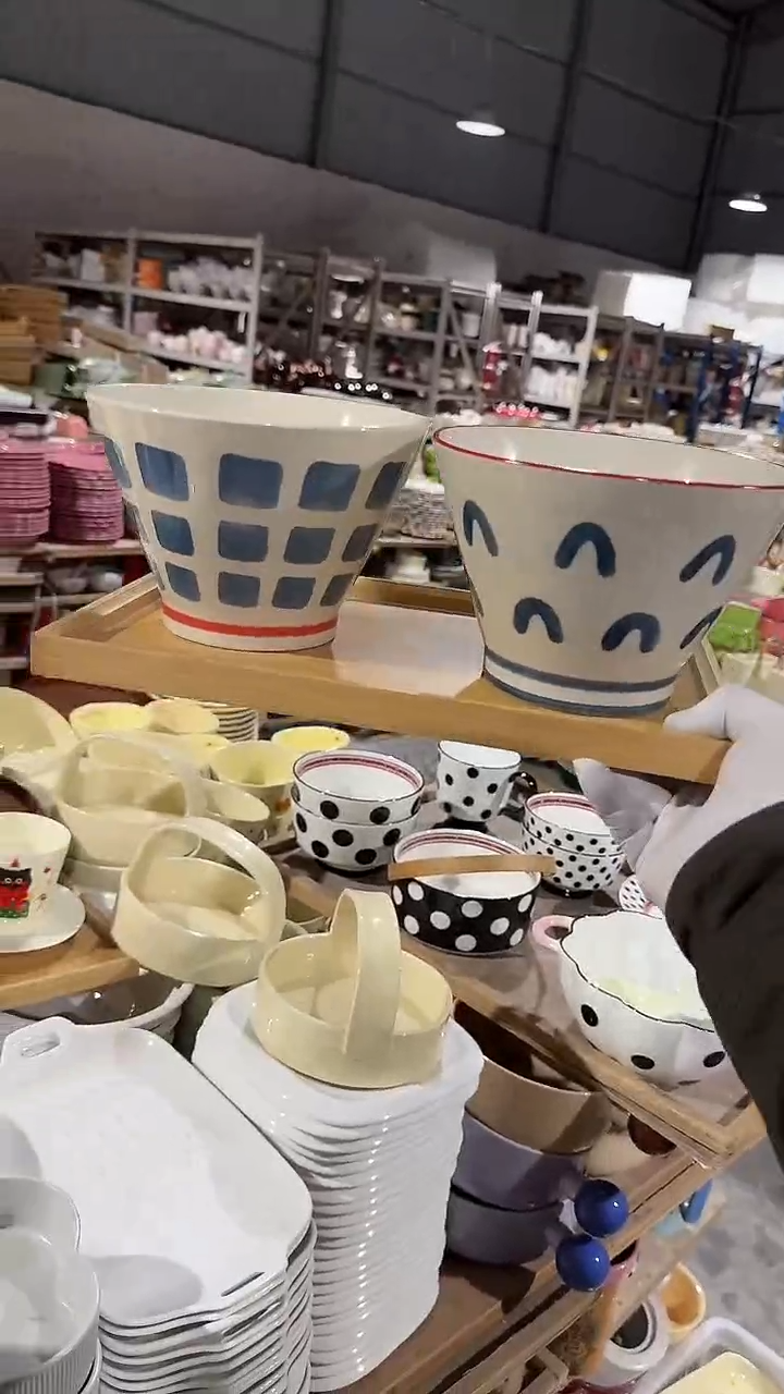 陶瓷2个斗笠面碗微瑕 凑满20元包邮