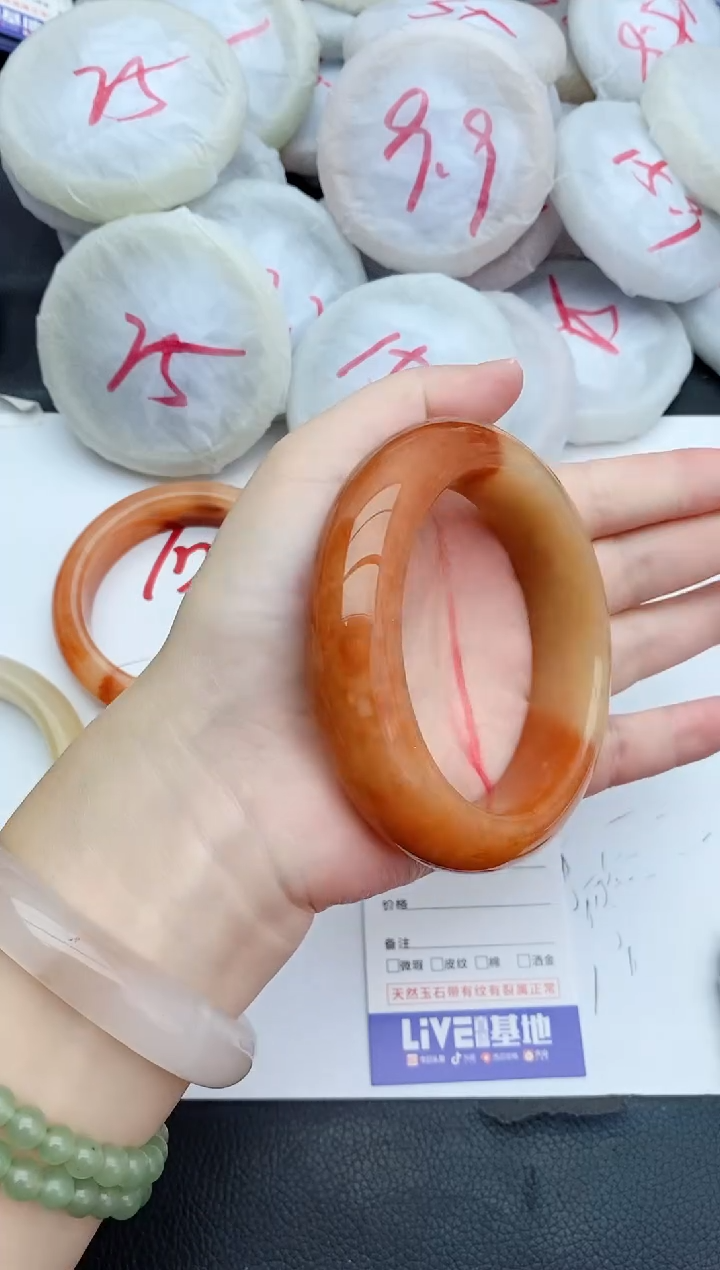 石英质玉手镯未镶嵌69+62/63