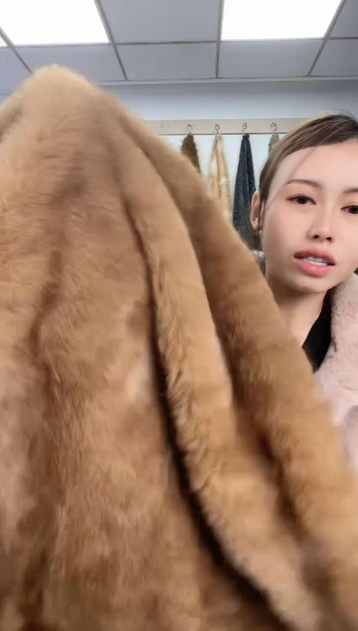 狐狸毛D122，尺寸1.8*1