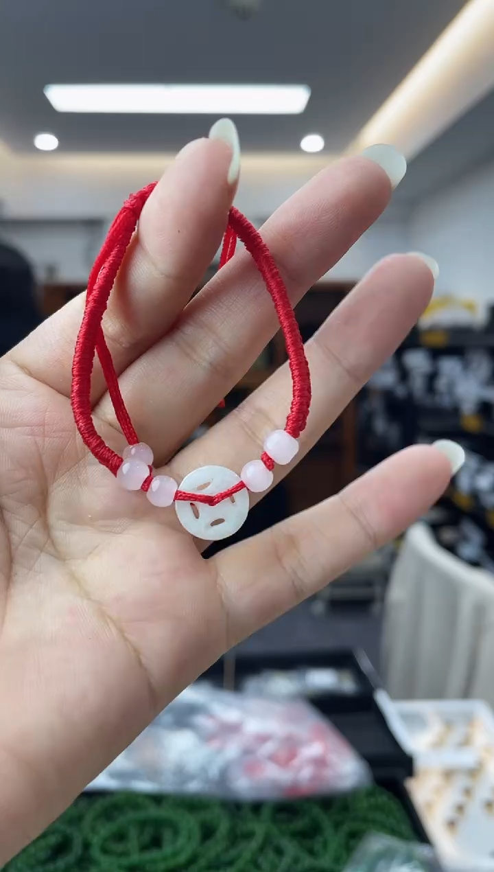 【闪购商品】翡翠手链未镶嵌多样性一件发货