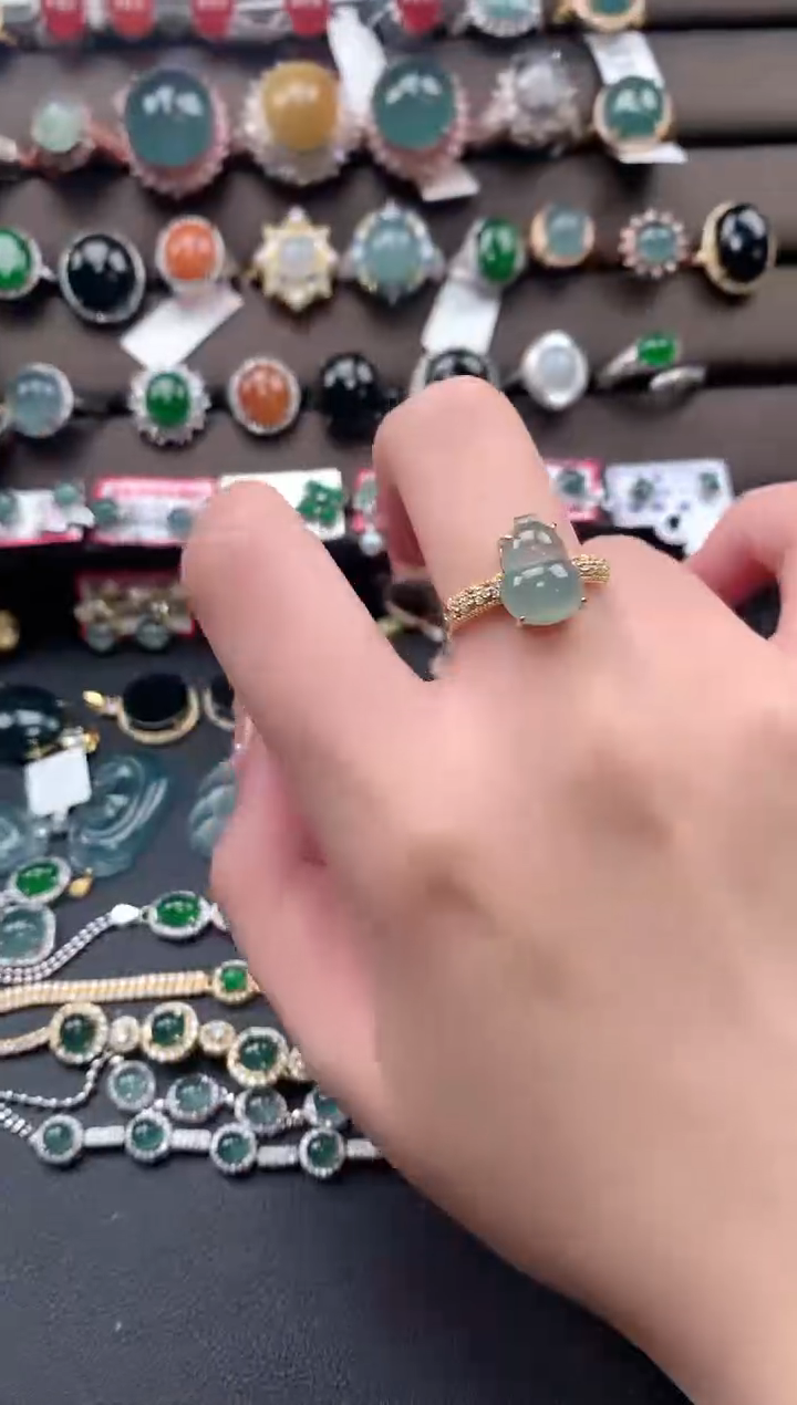 【闪购商品】翡翠戒指银S925镶嵌514124