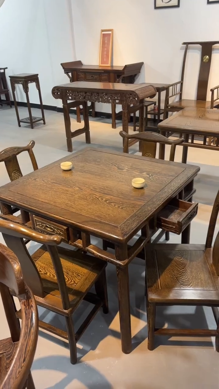 鸡翅木类家具鸡翅木小方桌78*78*68（一桌四椅）