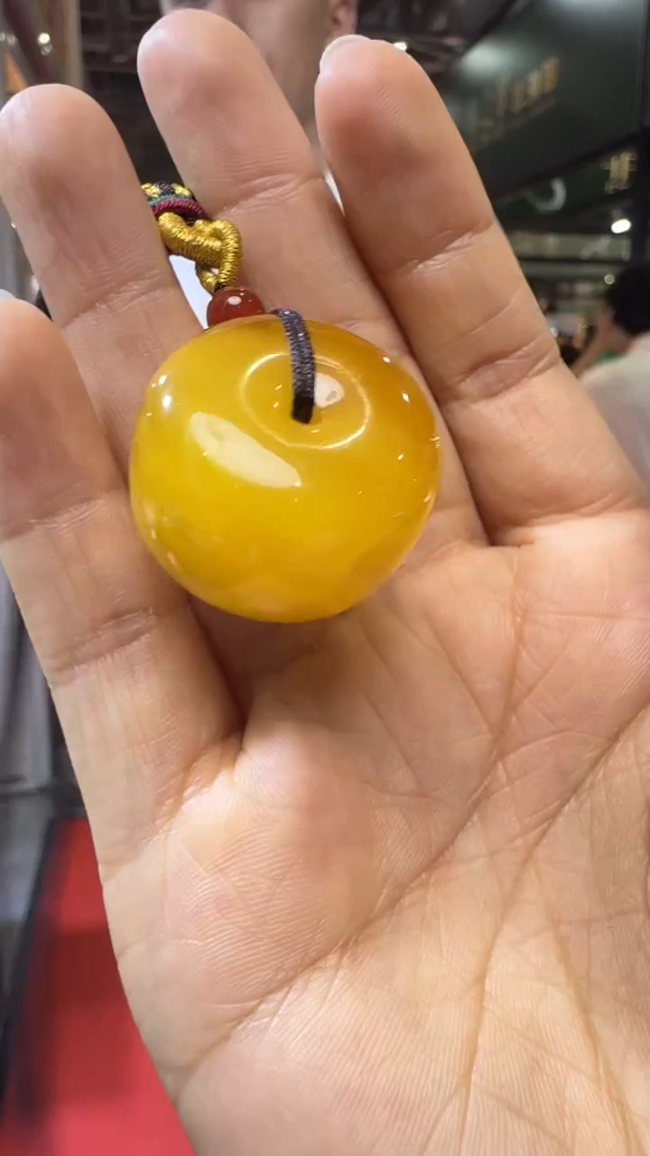 未镶嵌颈饰琥珀杭州珠宝展假一罚十