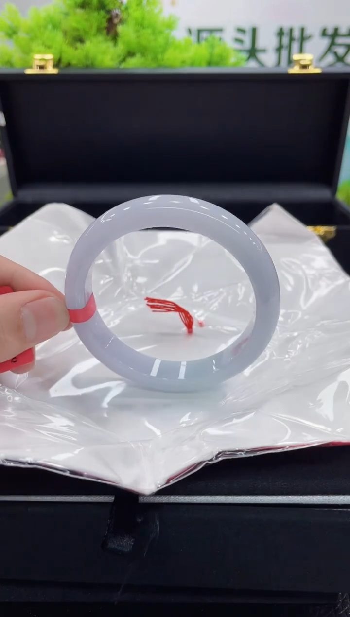 【闪购商品】翡翠手镯未镶嵌手镯
