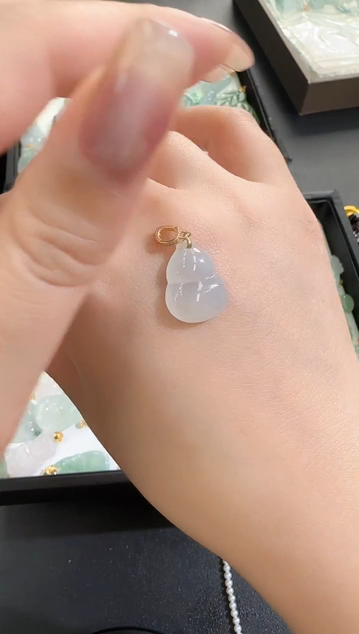 【闪购商品】翡翠颈饰18K金镶嵌250211172