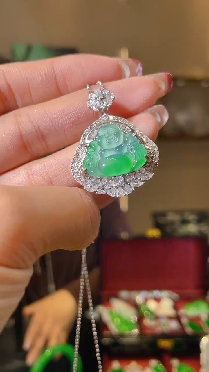 【闪购商品】翡翠吊坠(不含链)银S925镶嵌天然翡翠A货