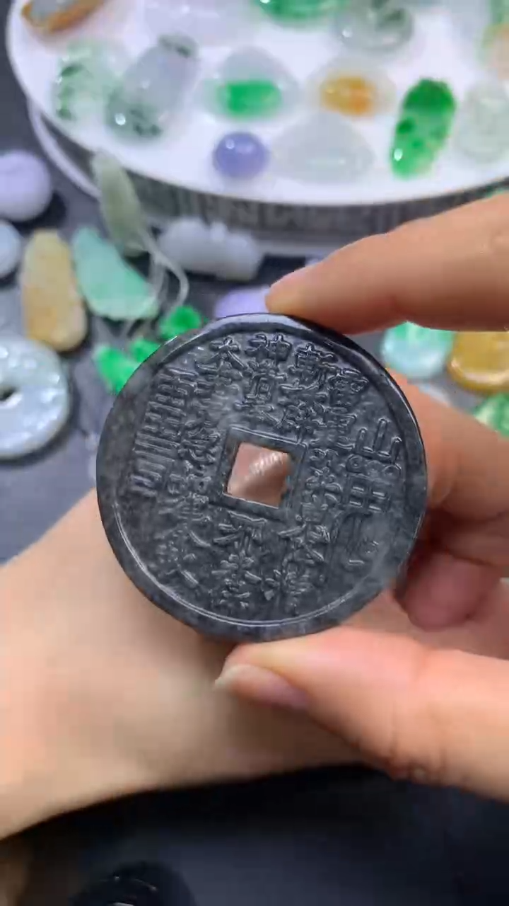 【闪购商品】定制翡翠未镶嵌翡翠