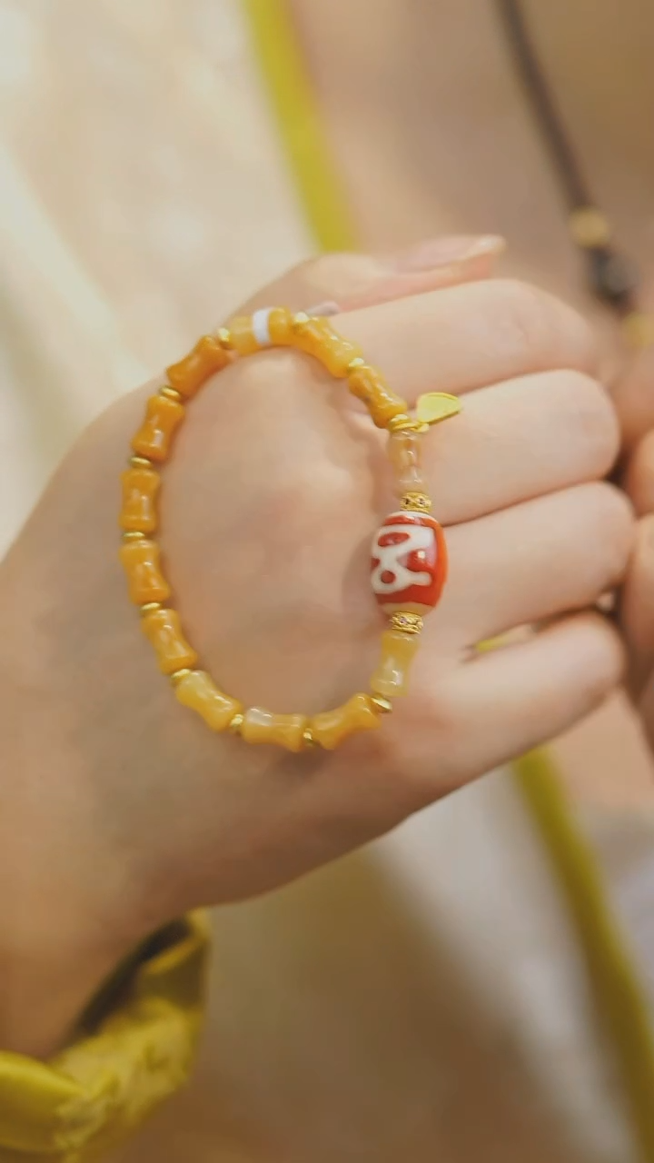 【闪购商品】玛瑙/玉髓手串未镶嵌多样性发其一