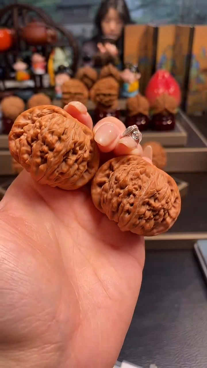 【闪购商品】文玩核桃把件H864四座楼44