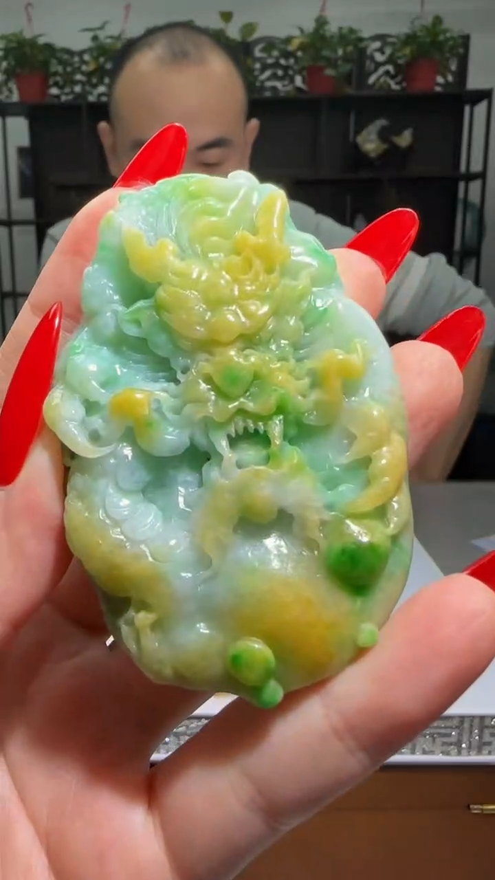 【闪购商品】翡翠颈饰未镶嵌天然翡翠A货吊坠