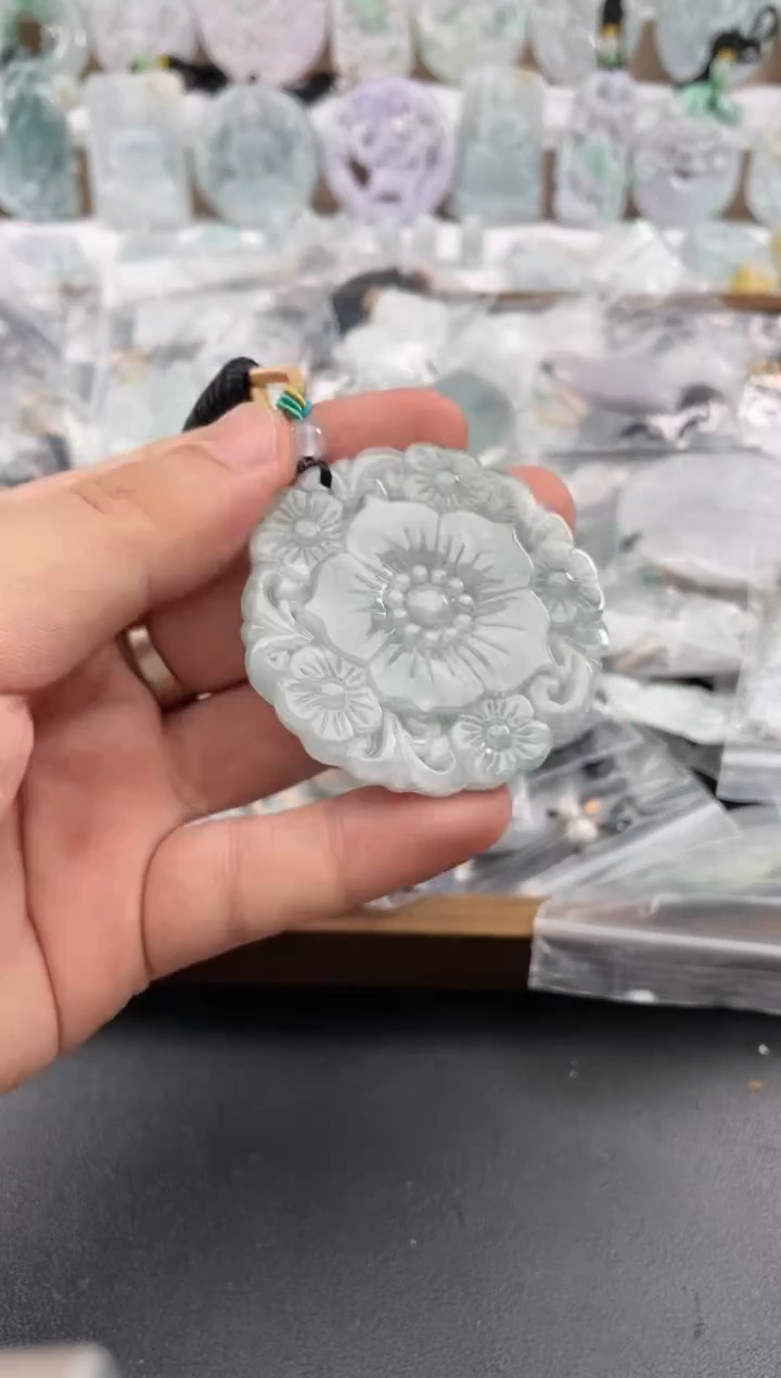 颈饰未镶嵌翡翠25/12/13/.62