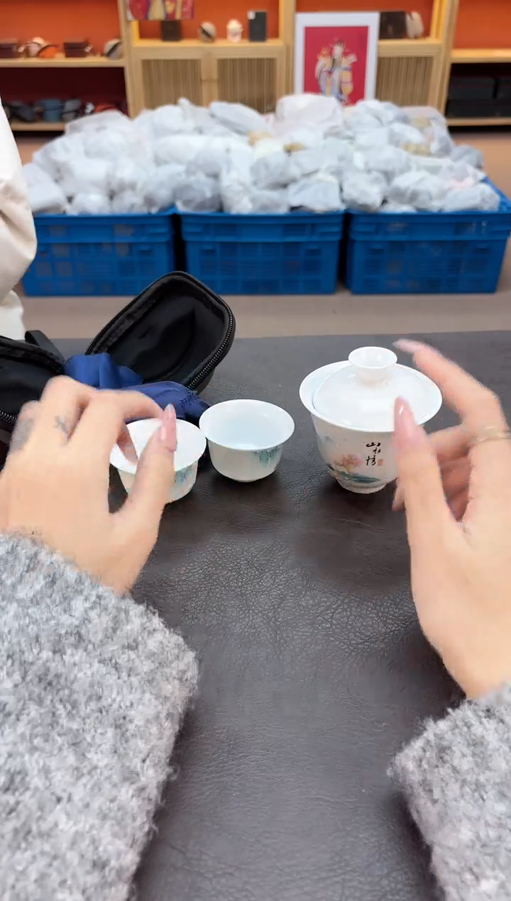 【闪购商品】摆件瓷SC1111111111111