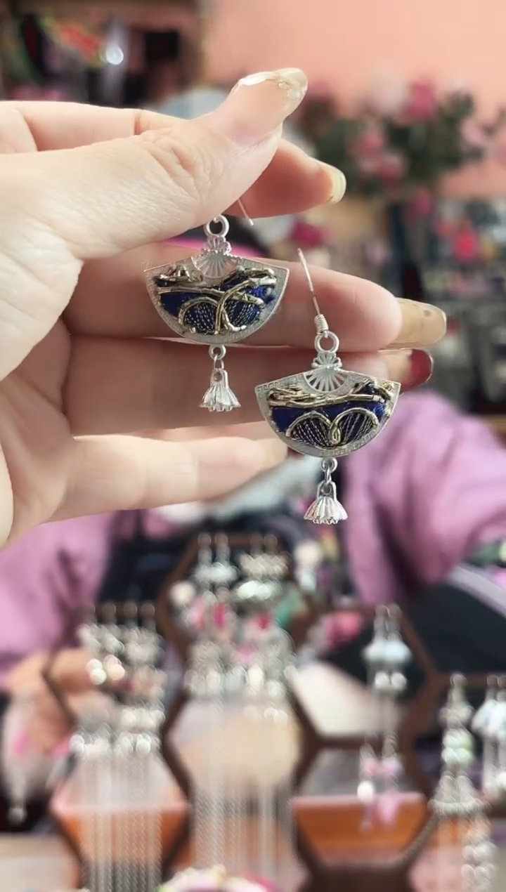 艺枝独绣手工饰品295