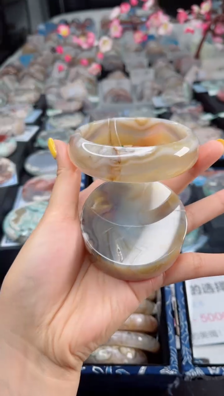 石英质玉未镶嵌手镯64圈口（赠送镯心）1751946