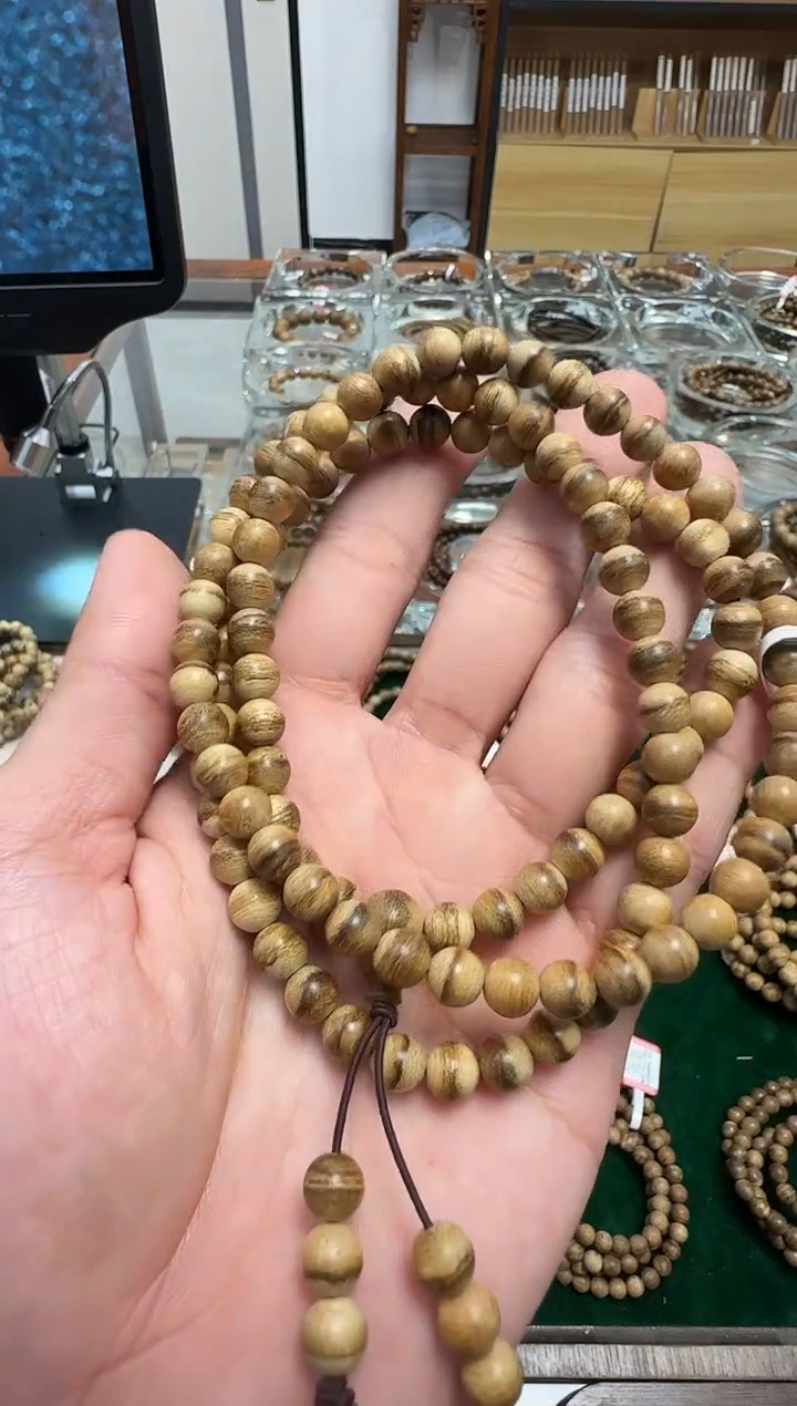 【闪购商品】沉香手串嘉里曼丹0.6m11克多样性发一沉香