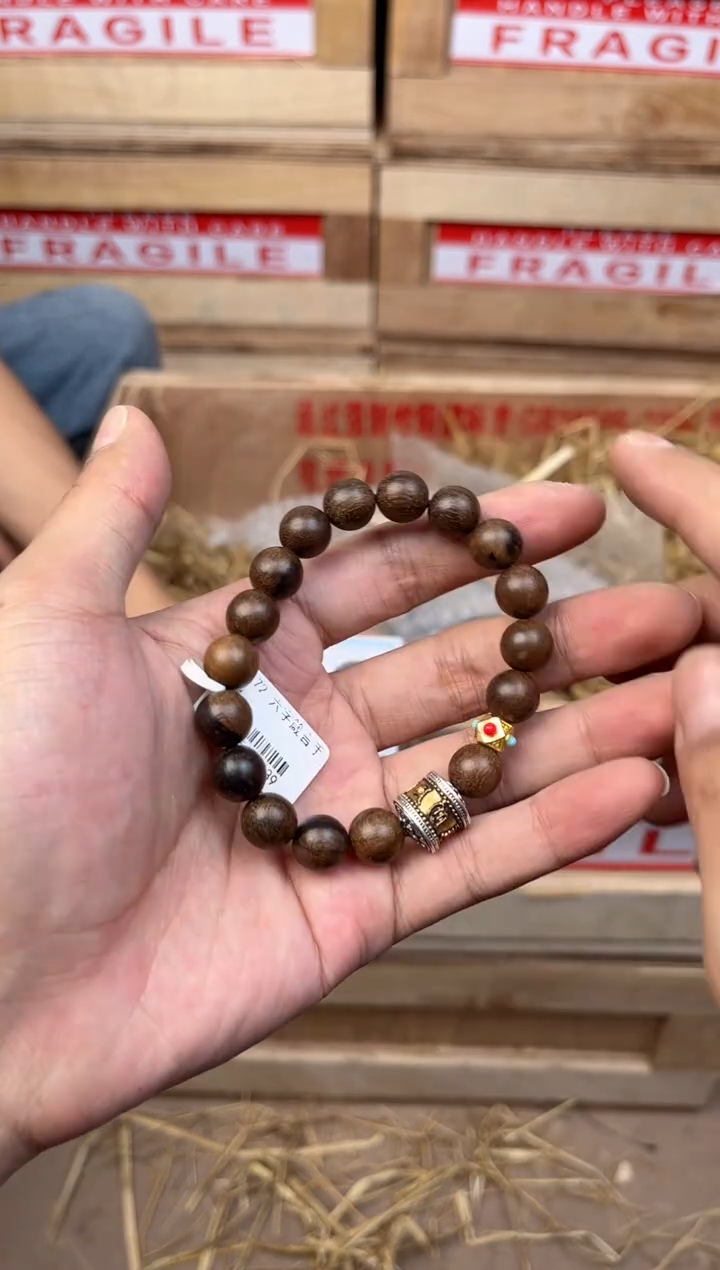 精品手串 非金属（无礼盒）