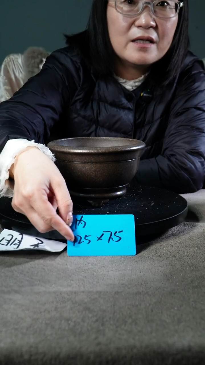 宜兴紫砂花盆小盆