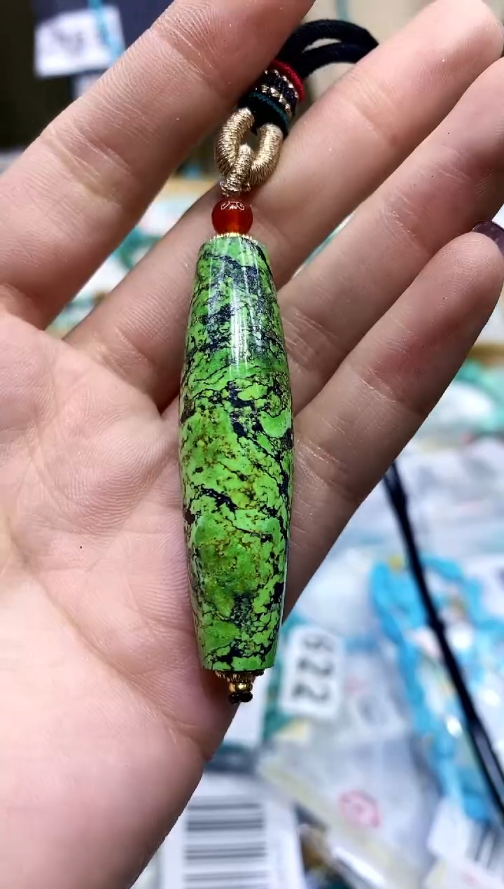 【闪购商品】绿松石吊坠未镶嵌191