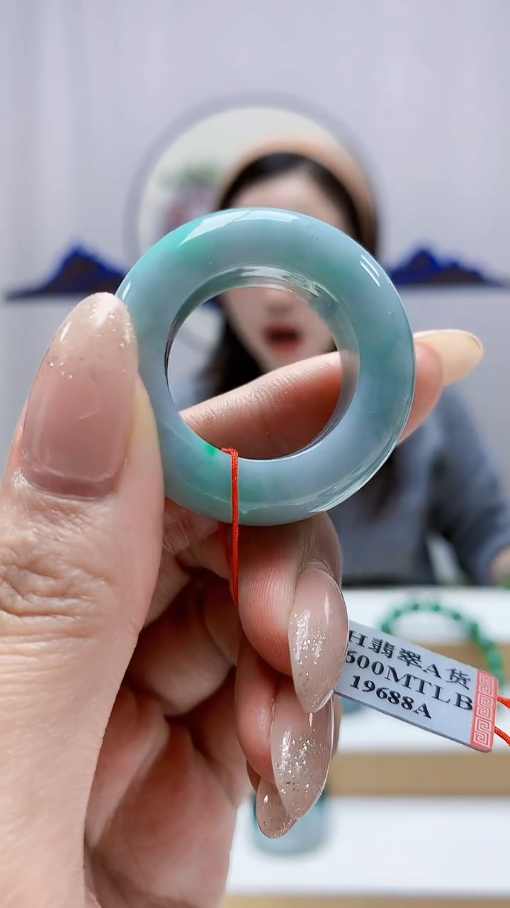 未镶嵌定制翡翠4852MM-毛货挂件52