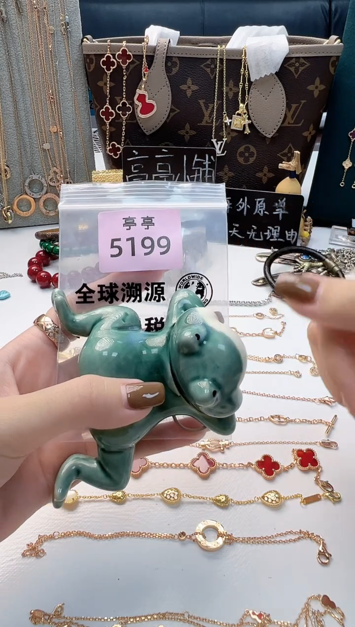 瓷片用****3彧贤聚宝阁关总小铺高高