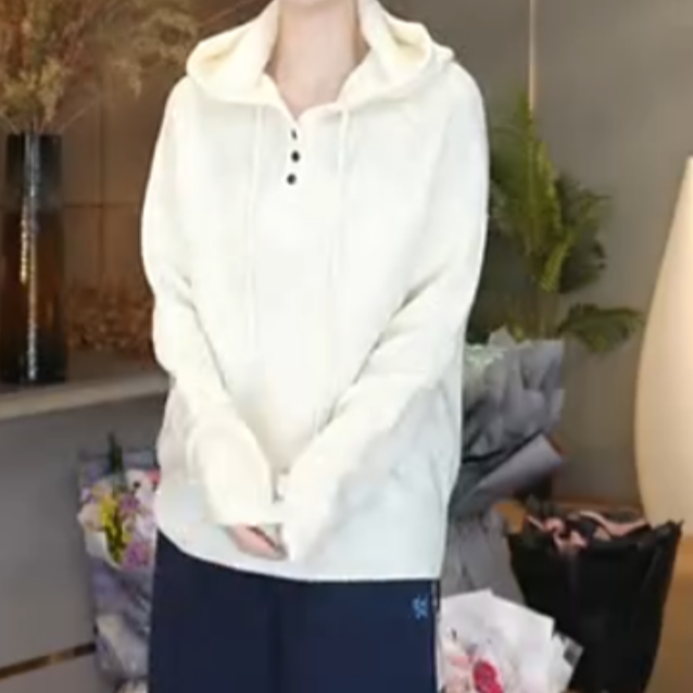 【小衫】精品时尚新品舒适女款上衣MT8805