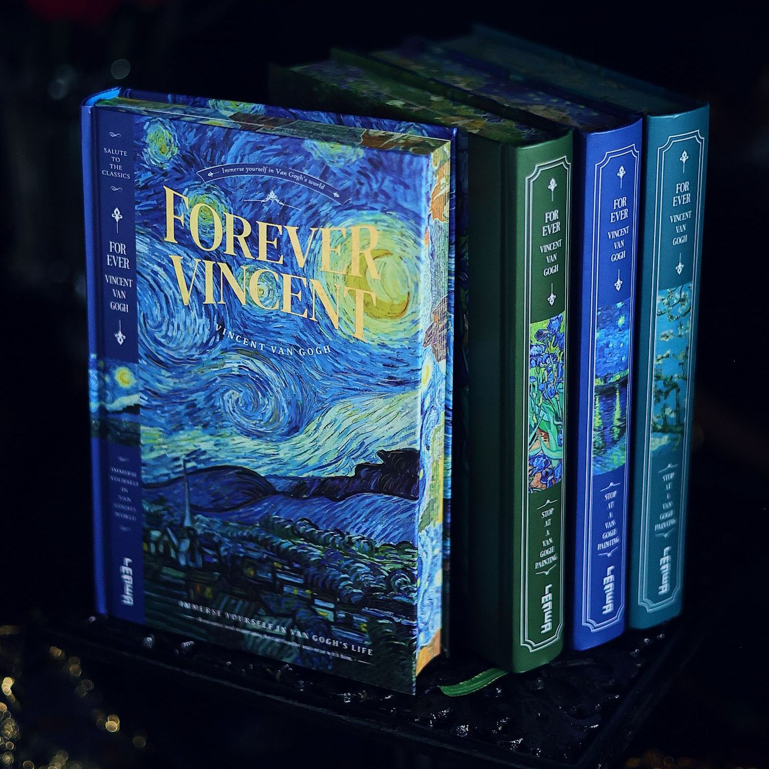 梵高博物馆高刷边笔记本A5精装高级感ins风日记本空白手账本礼物