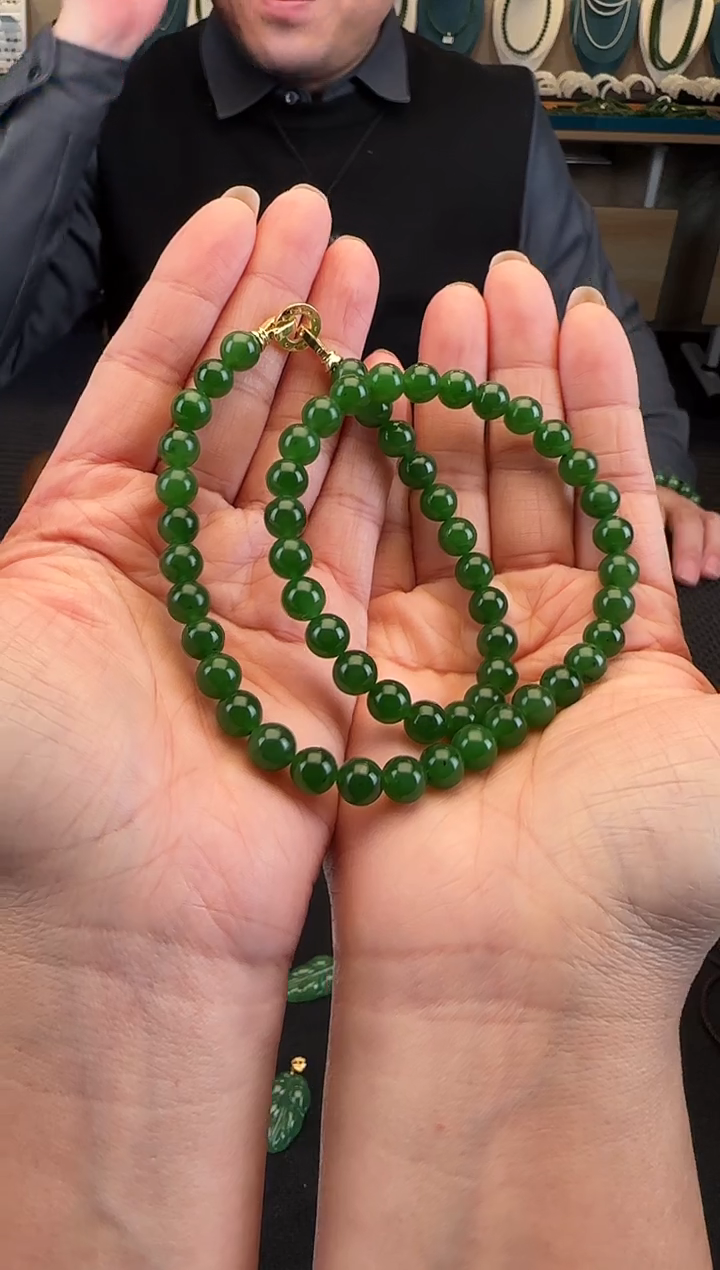 颈饰未镶嵌和田玉 卡8妈妈链