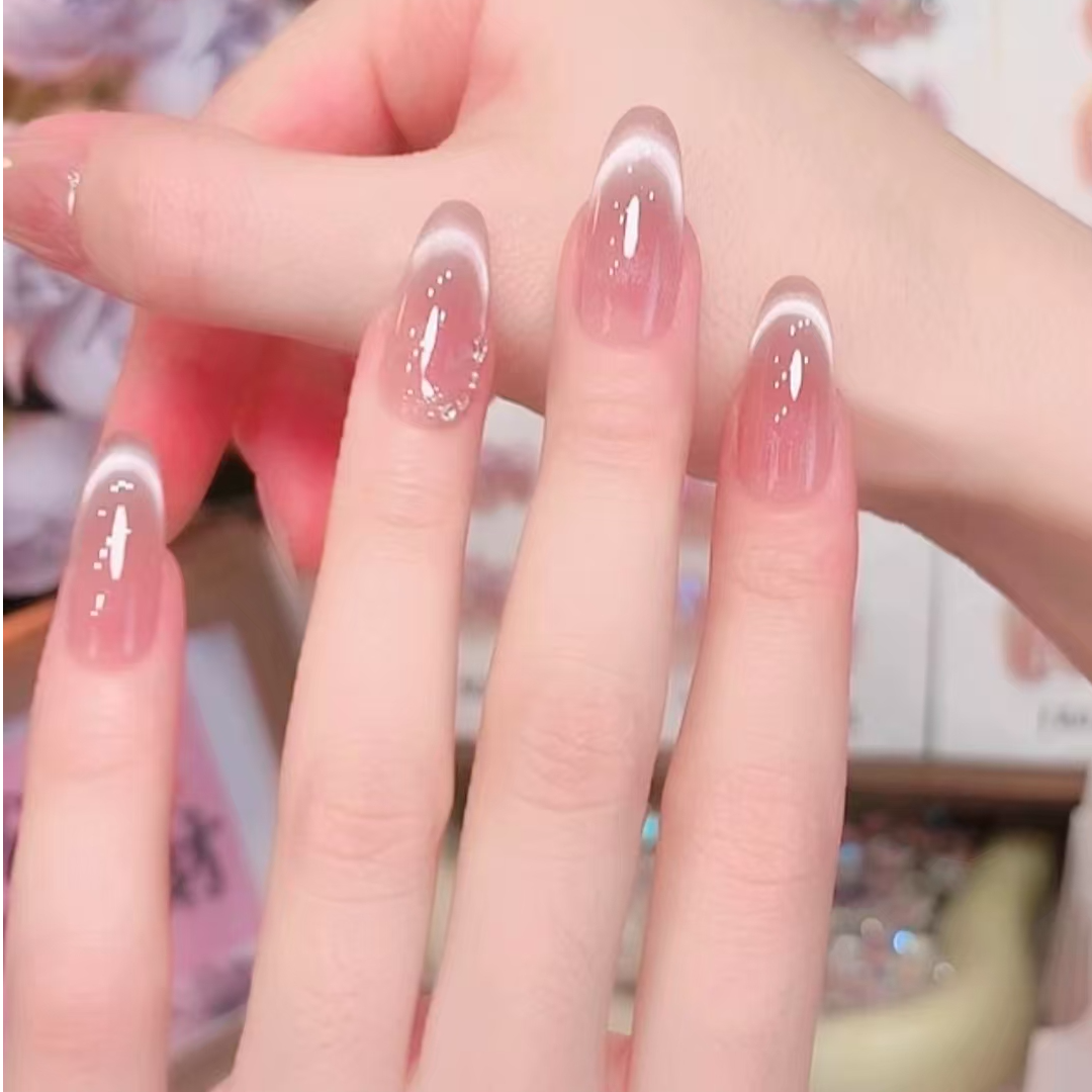 【清瑶】法式猫眼纯手工穿戴甲短款气质裸色纯欲显白渐变美甲