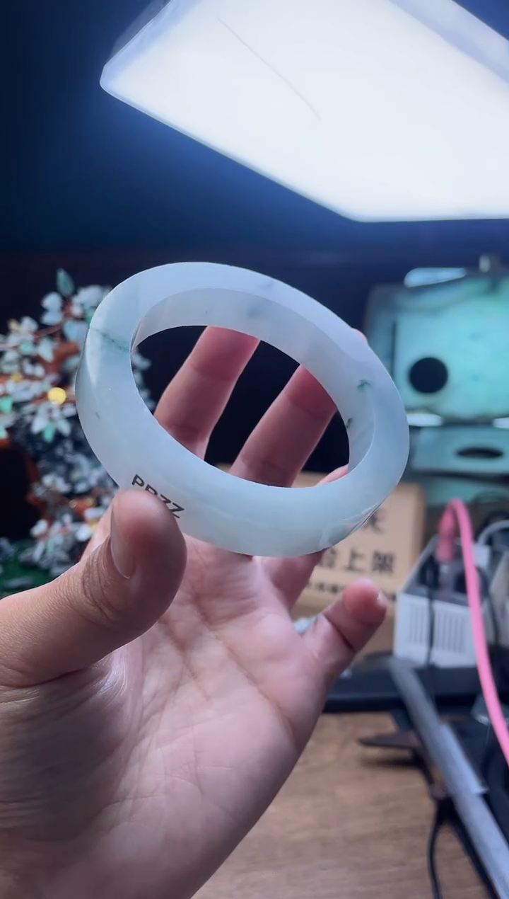 【闪购商品】定制翡翠手镯未镶嵌定制