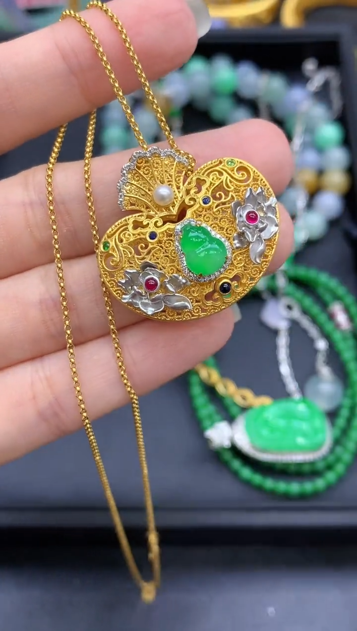 颈饰18K金镶嵌翡翠765-中国好珍宝1