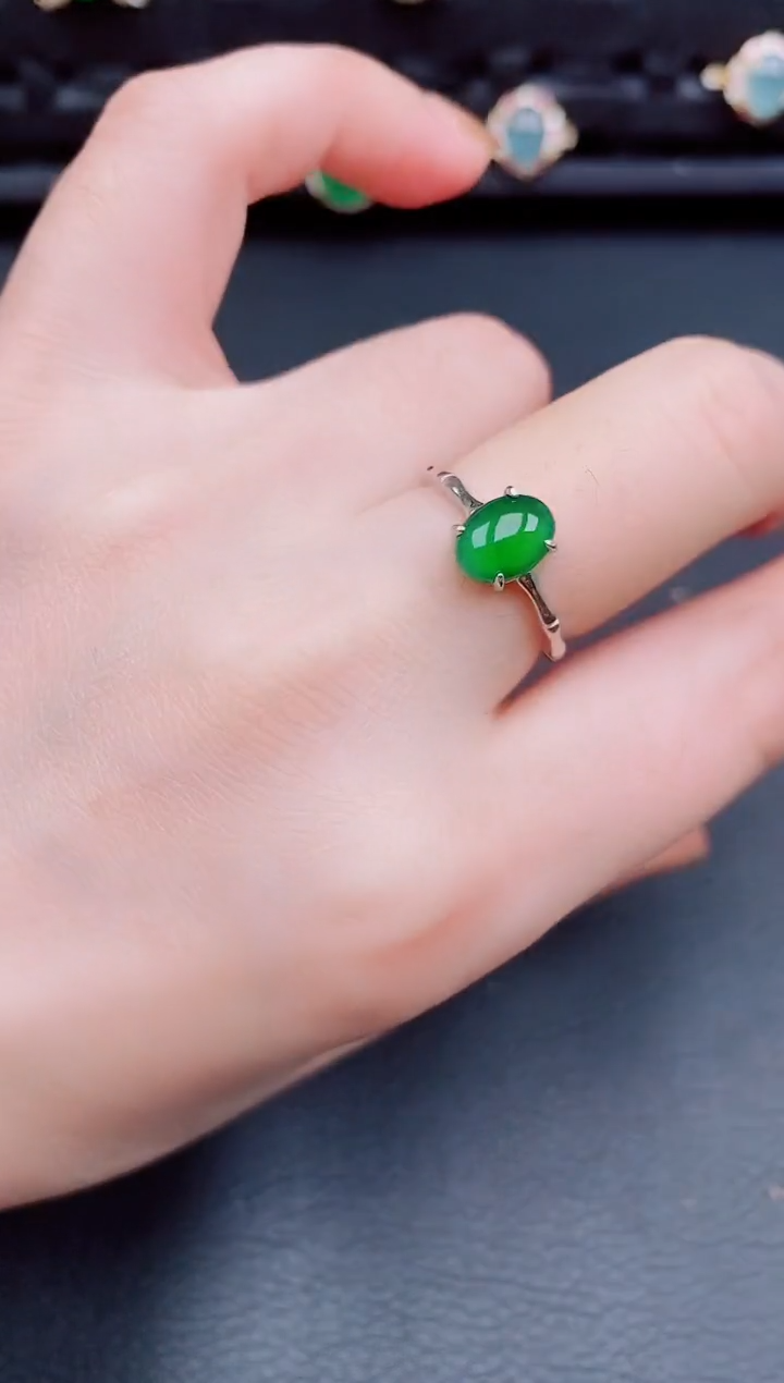 【闪购商品】翡翠戒指银S925镶嵌天然a货翡翠257