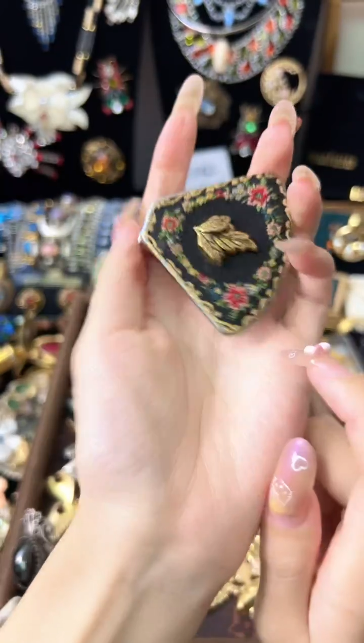 铁合金合成碳硅石娜莎绣口红镜子稀有款