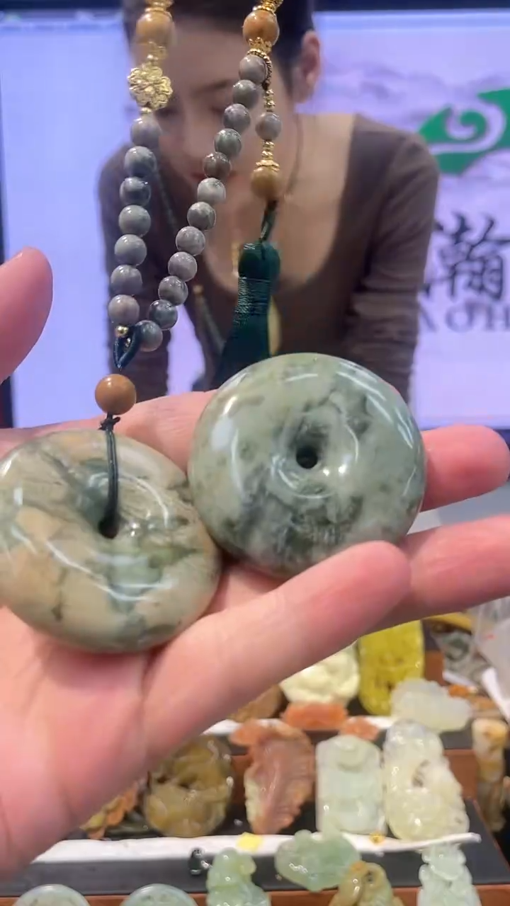 【闪购商品】岫玉吊坠未镶嵌多样性发货*拍一发一