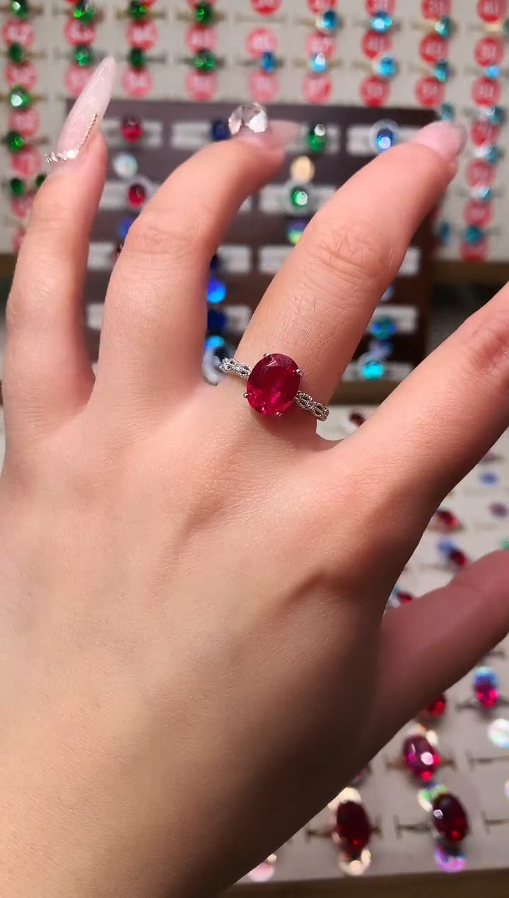 银S925镶嵌戒指红宝石8*10 银托