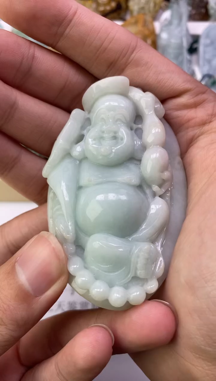 翡翠未镶嵌颈饰吴*平天然翡翠
