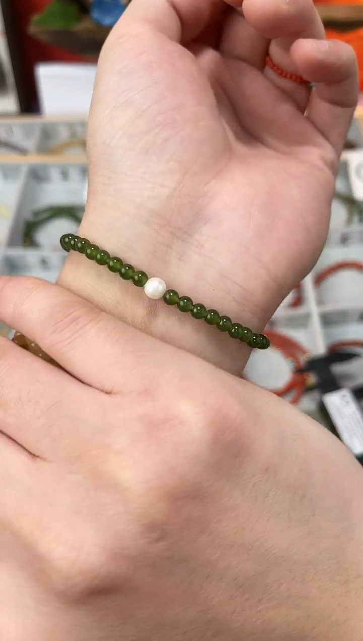 【闪购商品】和田玉（碧玉）手串未镶嵌碧玉单圈QF-A200（多样性发一）