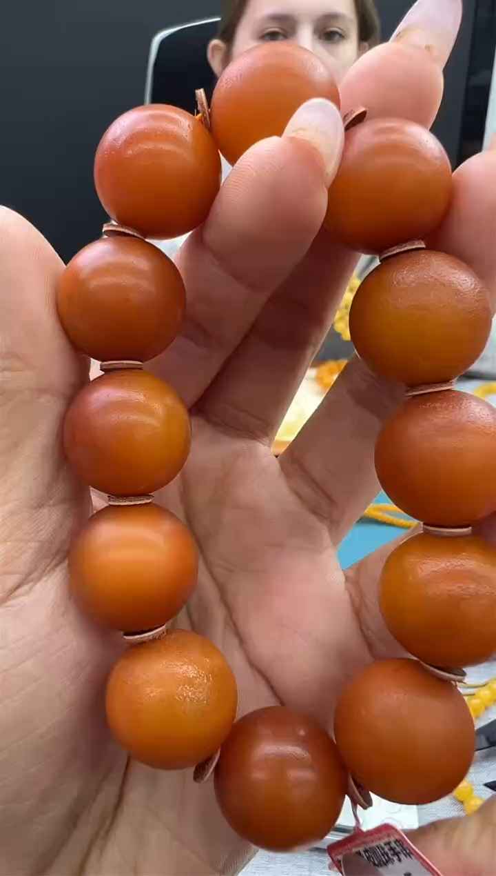 【闪购商品】琥珀手串未镶嵌71秒拍号
