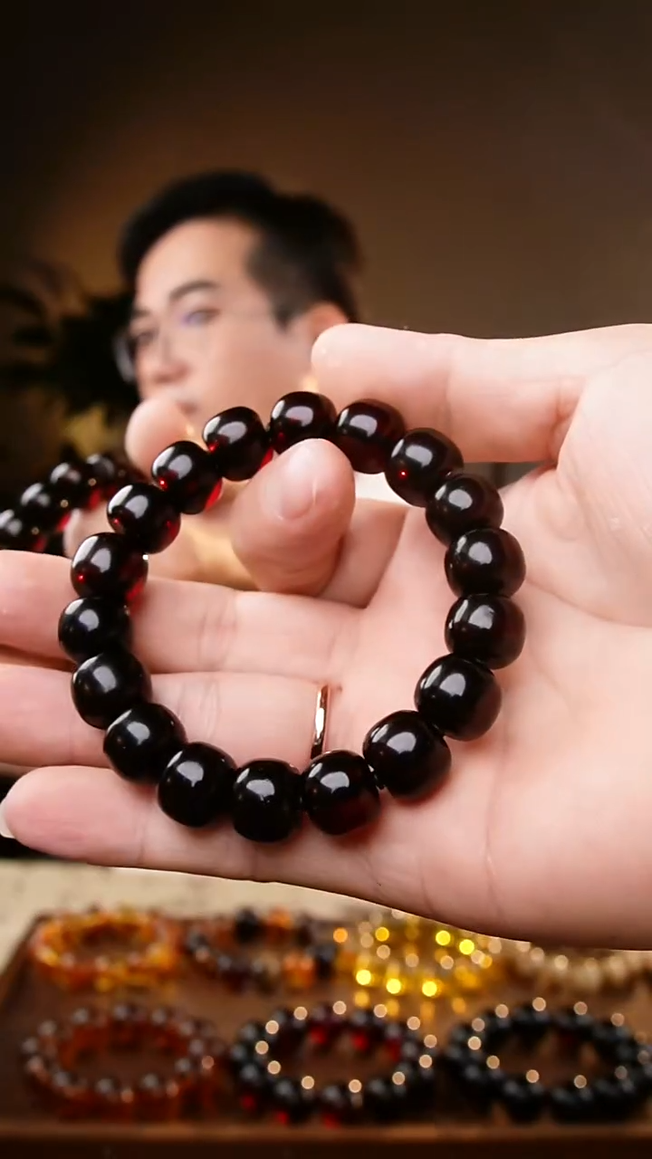 裸石琥珀未镶嵌13+翳珀老型手串