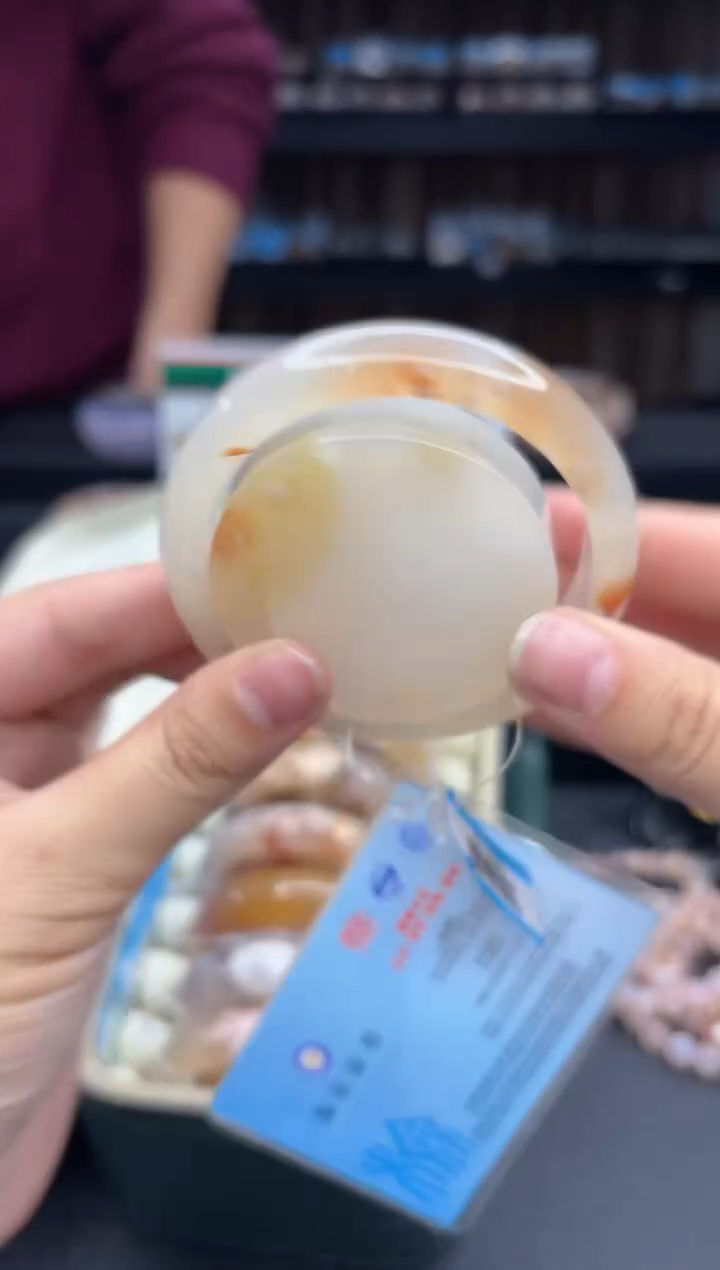 【闪购商品】石英质玉手镯未镶嵌2181（58圈赠送镯心）