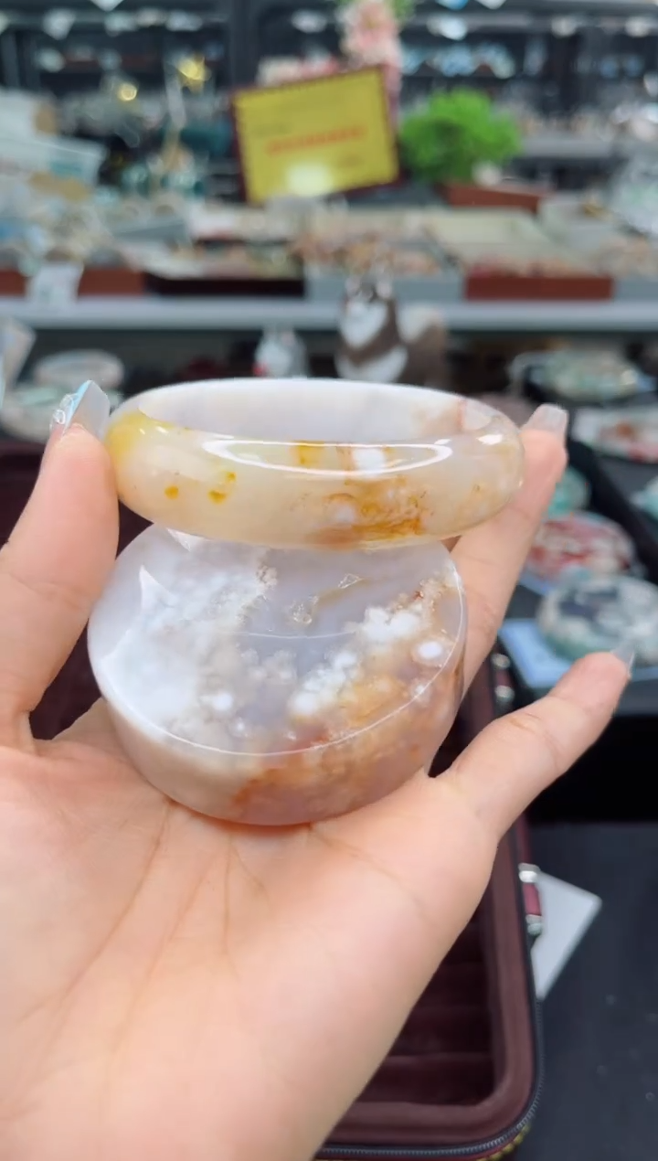 【闪购商品】石英质玉手镯未镶嵌63圈口（赠品镯心）3453433