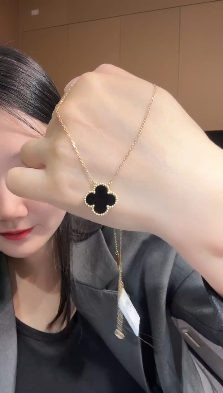 【闪购商品】玛瑙/玉髓套链18K金镶嵌 黑色k黄，四叶草套链GHJ25版