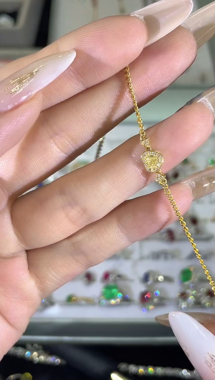 18K金镶嵌手链钻石      CY